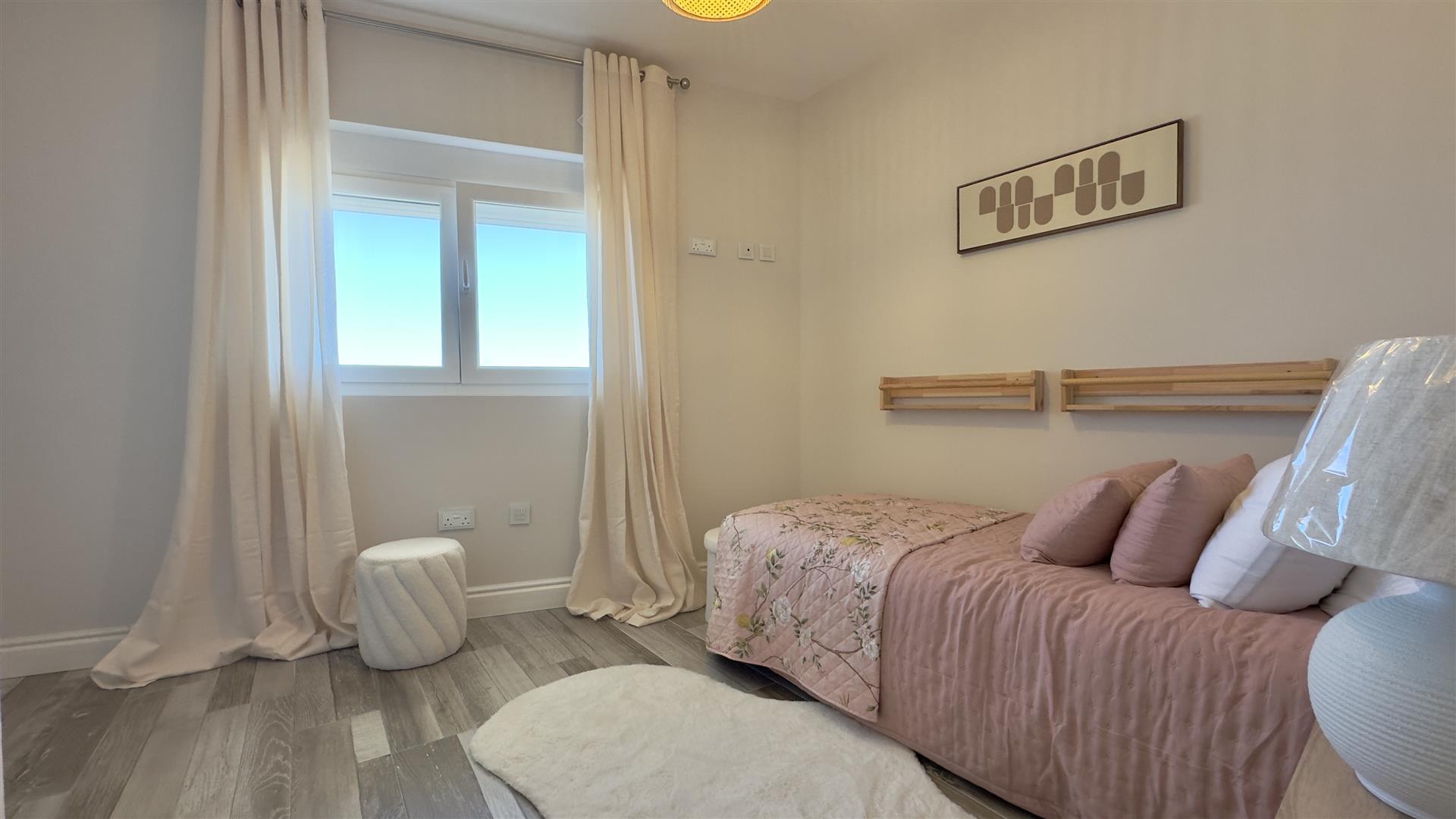 Image of Apartment - 3 Bedrooms - 2 Bathrooms for Rental in South District-Gibraltar, Image 2